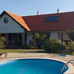 Prázdninový dům Kamillahaz Poroszló