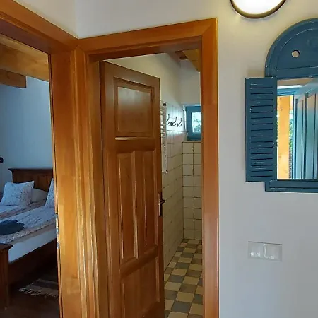 Kamillaház Poroszló