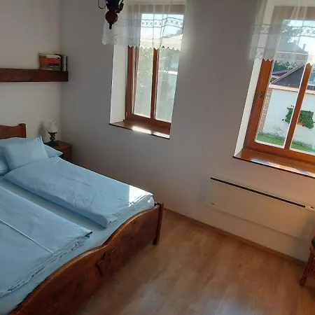 Kamillaház Poroszló
