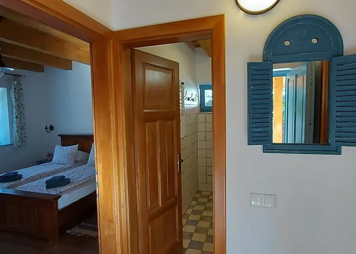 Kamillahaz Poroszló